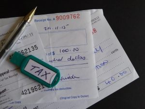 רישום חשבוניות בבית העסק